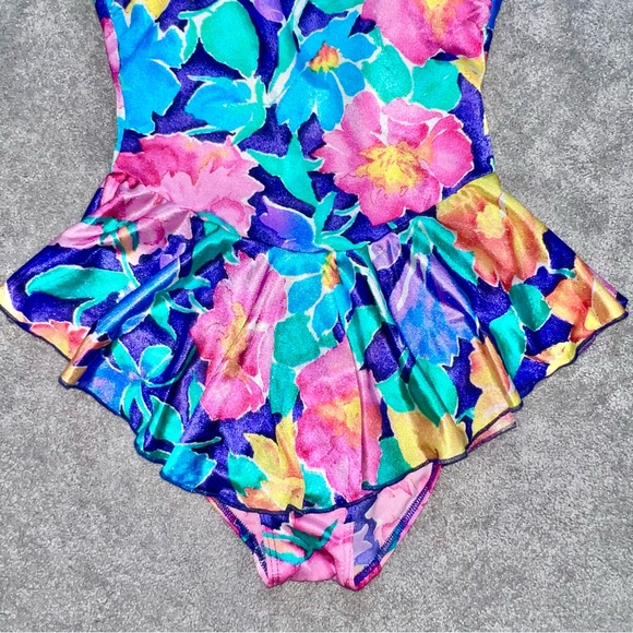 VTG 80’s Vibrant Colorful Floral Print Skirted One Piece Strapless Swimsuit - Picture 4 of 10